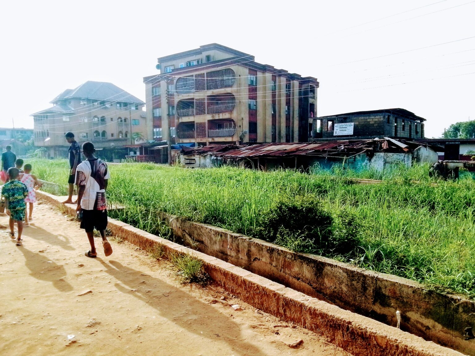 Residents of Uratta Road Aba Lament Bad Road Difficulty