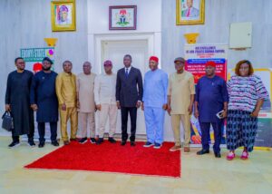 Presidential Media Team Inspects Projects In S’East